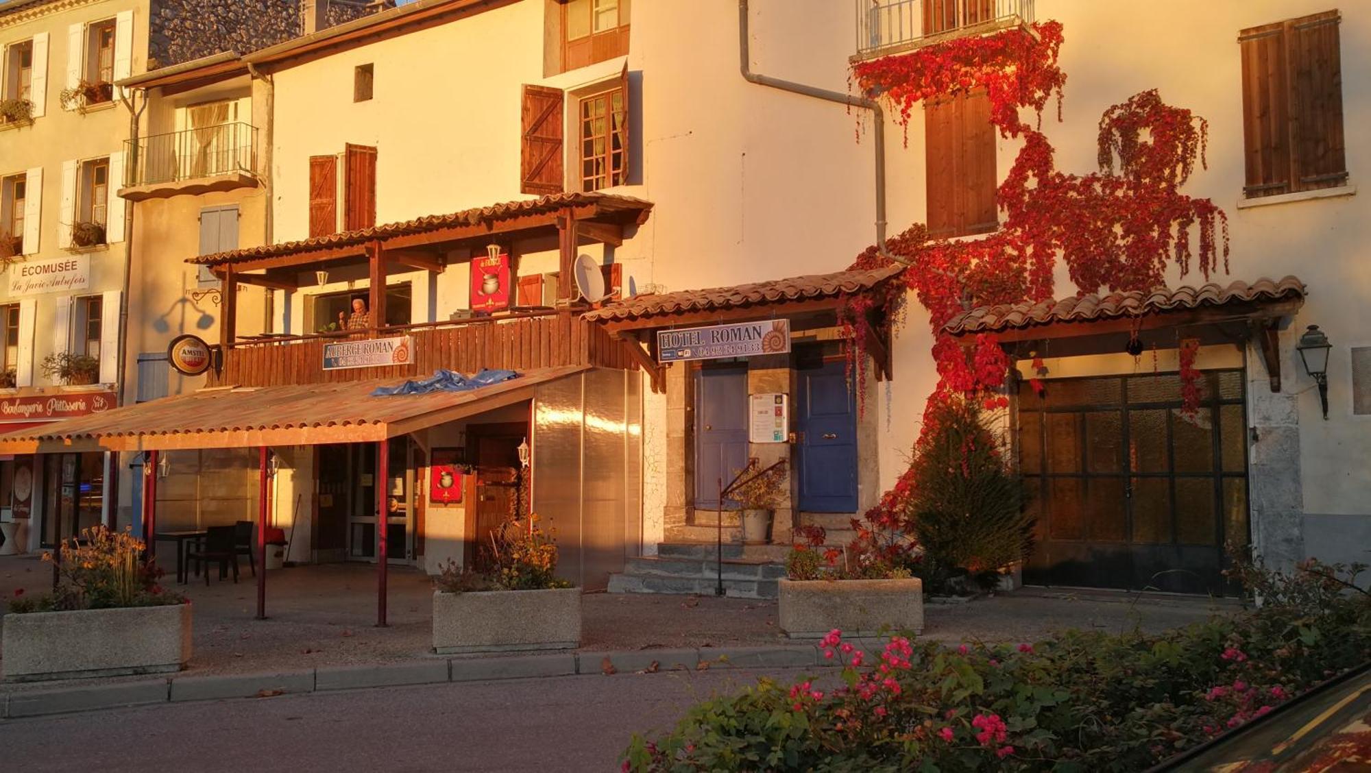 Auberge Roman La Javie Exterior foto